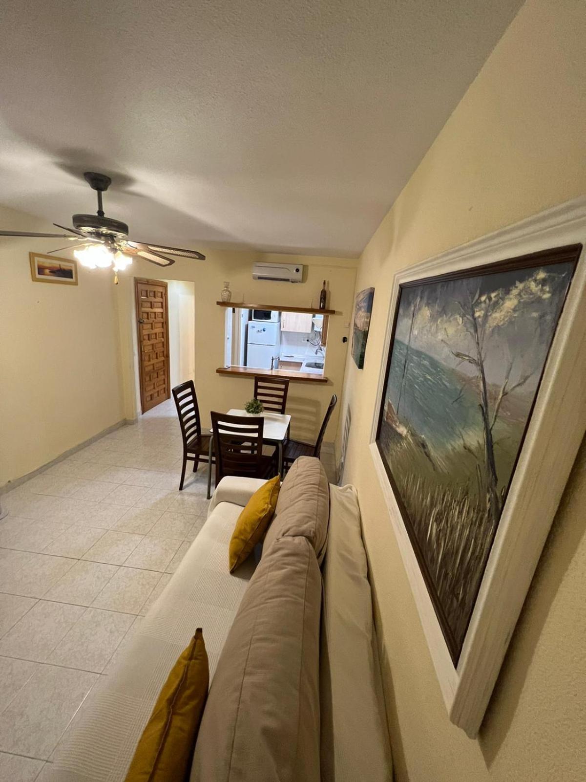 Apartamento Playa Bajondillo Torremolinos Habitación foto